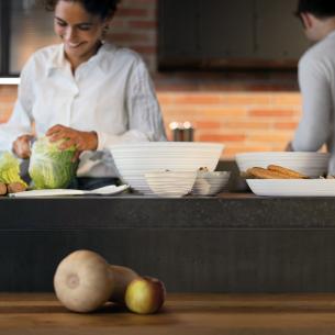 Guzzini - Contenitore Insalatiera M Tierra 'Madefor Nature' Argilla 2