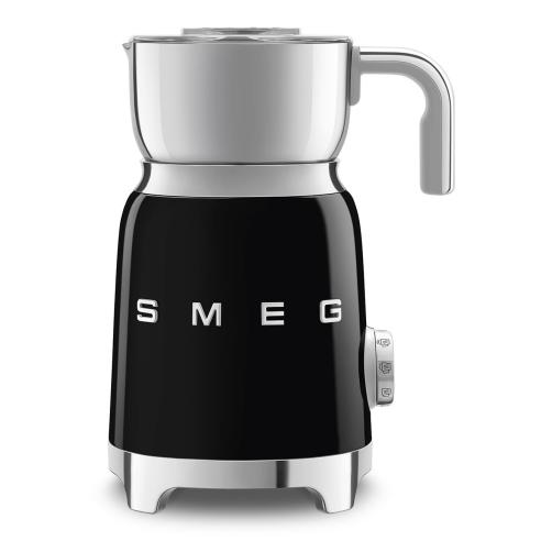 Smeg Montalatte Nero | Salernocasalinghi