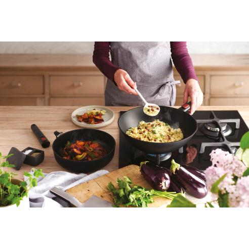 Woll - Padella Wok antiaderente in alluminio forgiato Eco lite a induzione  manico rimovibile 30 cm