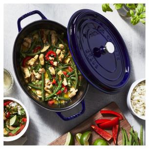 Staub - Pentola cocotte in ghisa smaltata ovale 31 cm blu 2