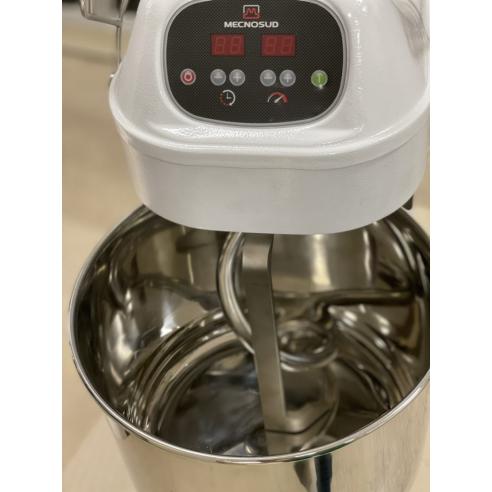 Mecnosud - Impastatrice professionale a spirale Massima M7 bianca