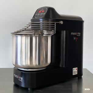 Mecnosud - Impastatrice professionale a spirale Massima M7 nera 2