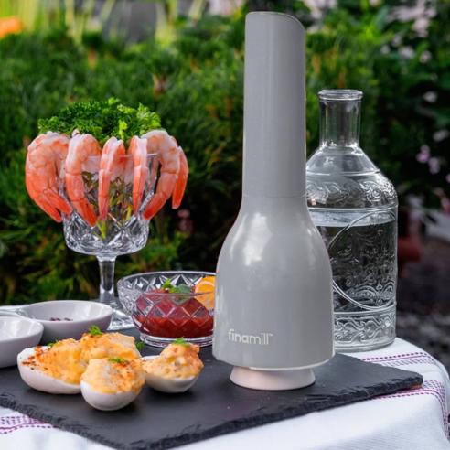 FinaMill - Macina pepe e macina spezie regolabile a batterie con luce Led e due finapod Pro Plus compresi