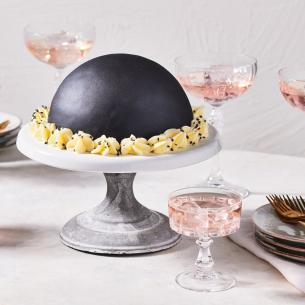 Spray Metallizzato Nero FunCakes 100ml per Decorazione Torte 2