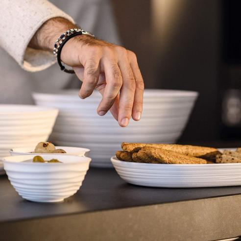 Guzzini - Vassoio da Portata Tierra Grigio Tortora 41 cm