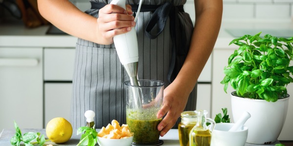 Guida ai migliori frullatori: quale comprare per un uso versatile 