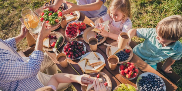 Party di primavera: come organizzare una merenda a casa o in giardino?