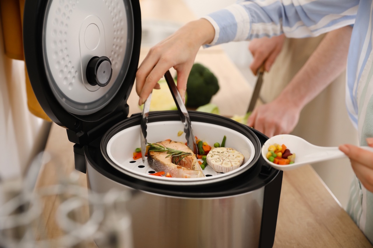 Praticità e benessere! Tutti i vantaggi della cottura a vapore