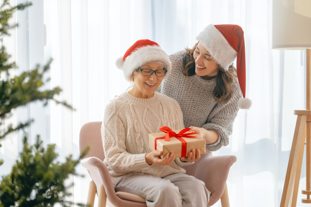 SOS Natale: 10 oggetti da regalare per la casa ad amici e parenti 